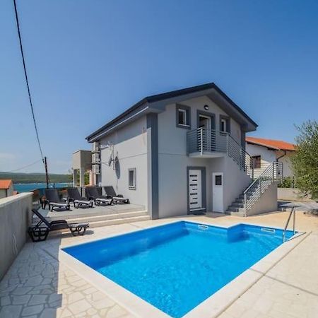 Villa With Amazing View And A Private Pool, Susnjar 1 Kruševo Zewnętrze zdjęcie